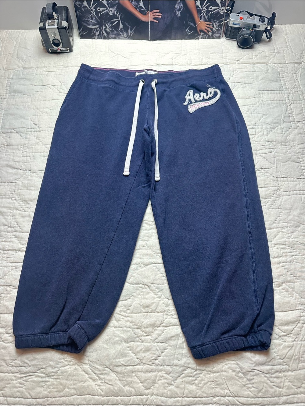Y2K Aeropostale Navy Cropped Jogger Sweatpants | Capri Lounge Pants